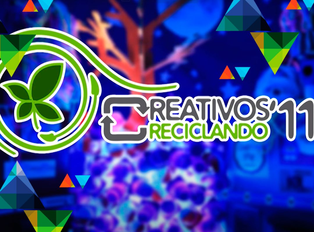 Creativos reciclando